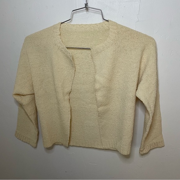 Vintage 1950s Cream Knit Cardigan and Skirt Set​ - Picture 5 of 16